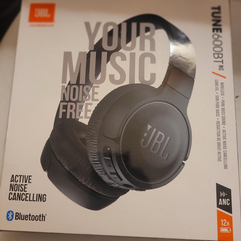 Jbl headphones